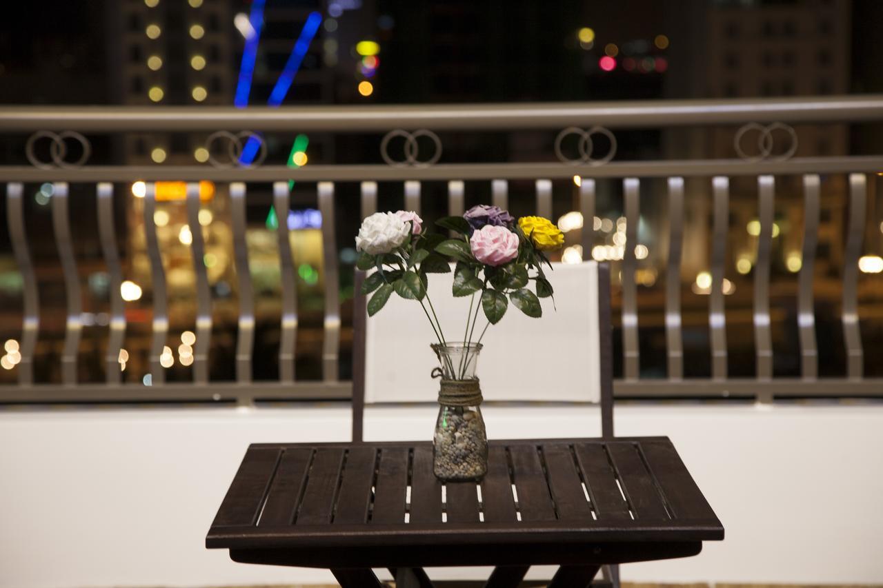 Hong Phuc Hotel 4 Дананг Экстерьер фото