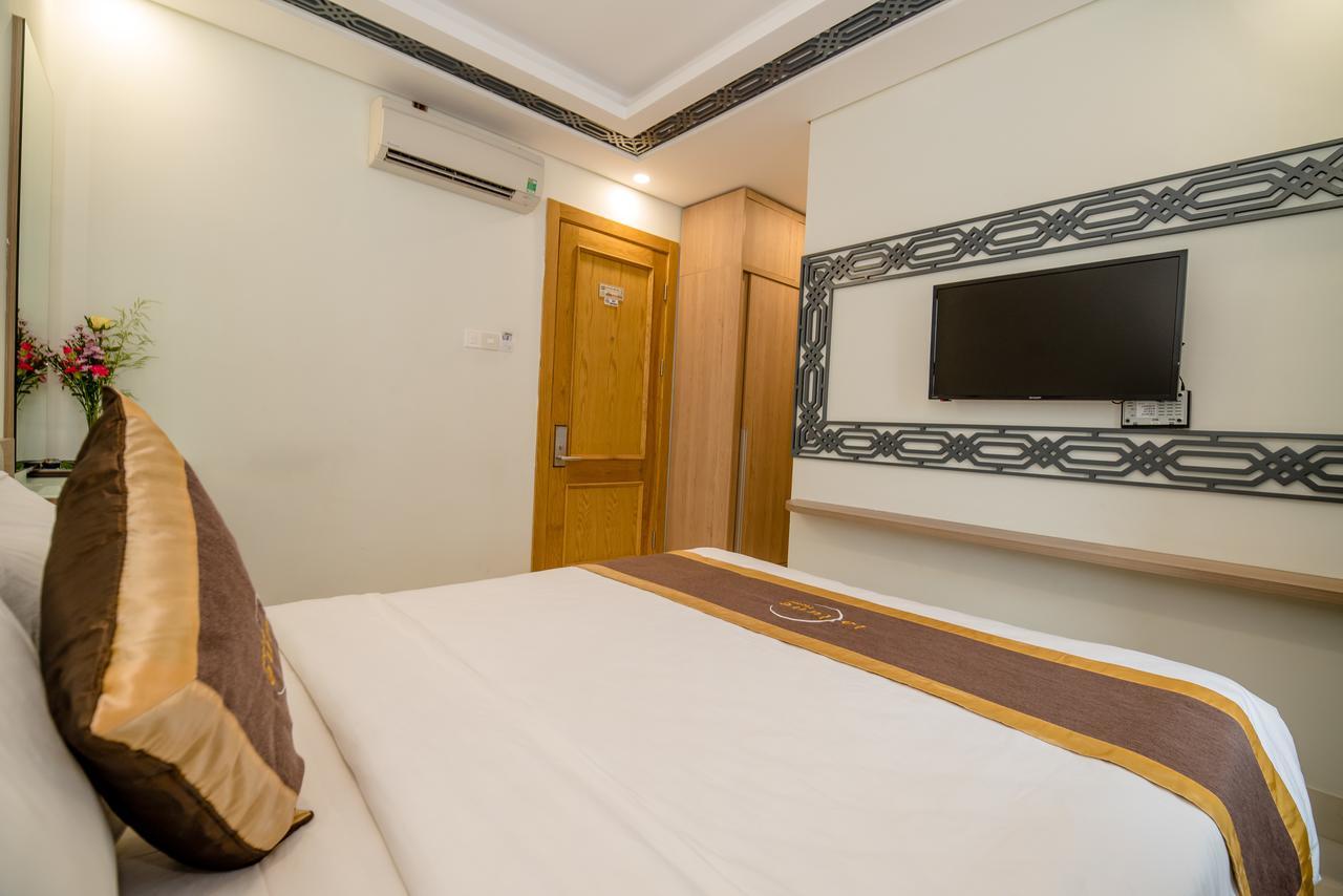 Hong Phuc Hotel 4 Дананг Экстерьер фото