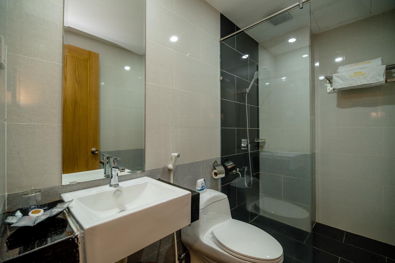 Hong Phuc Hotel 4 Дананг Экстерьер фото