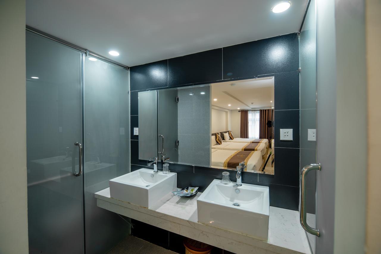 Hong Phuc Hotel 4 Дананг Экстерьер фото